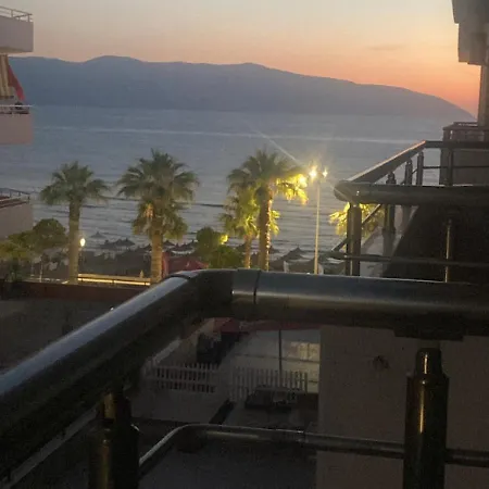 Sea View Apartment Vlore Exterior photo